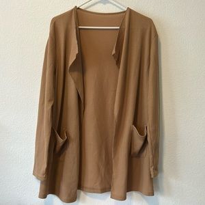Lightweight Tan/Brown Cardigan with Pockets Size Large